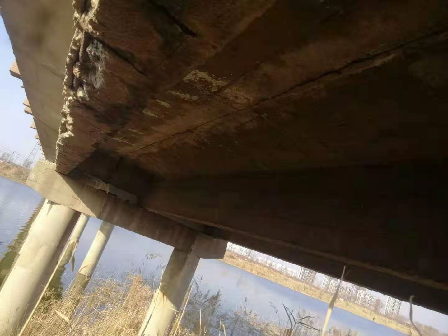 玉溪道路桥梁结构的常见病害